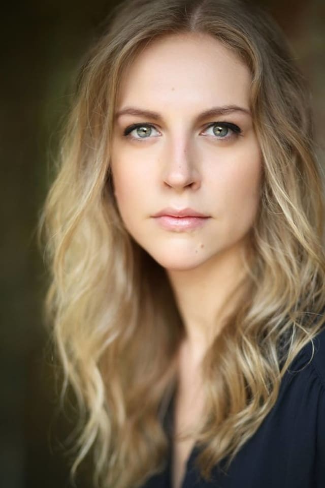 Фото  (Caitlin Innes Edwards)
