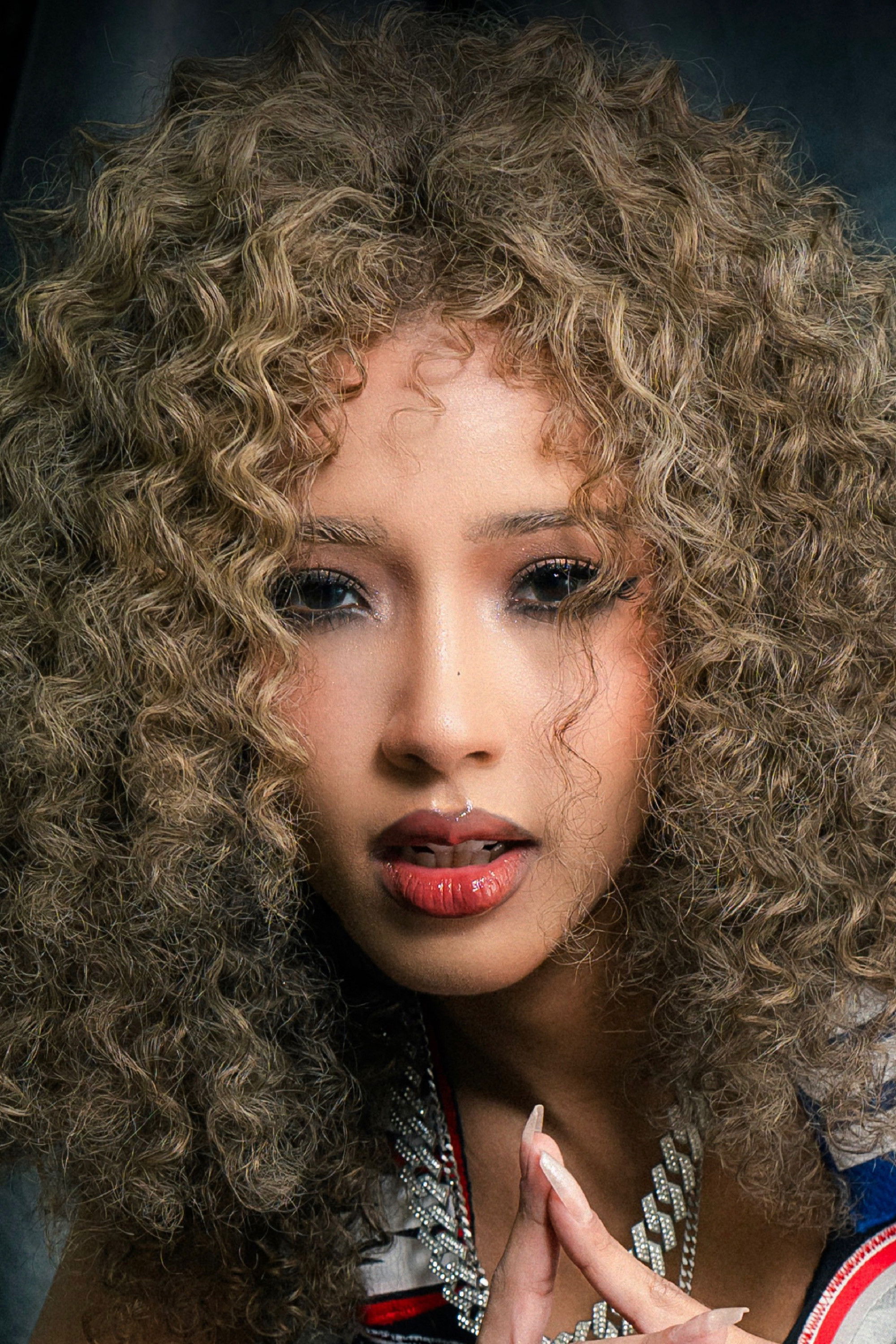 Фото  (Michaela Olivia Baker)