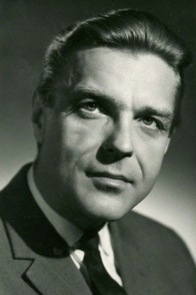 Фото  (Nándor Tomanek)