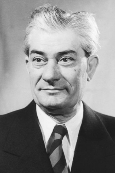 Фото  (Zoltán Makláry)