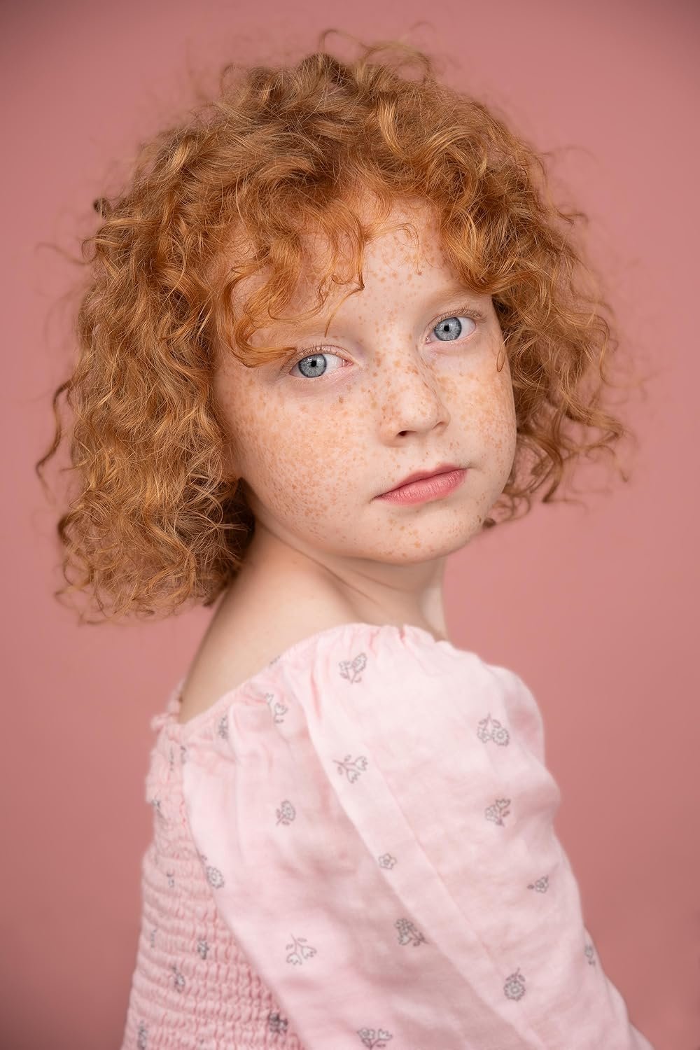 Фото  (Saffron Deacon)