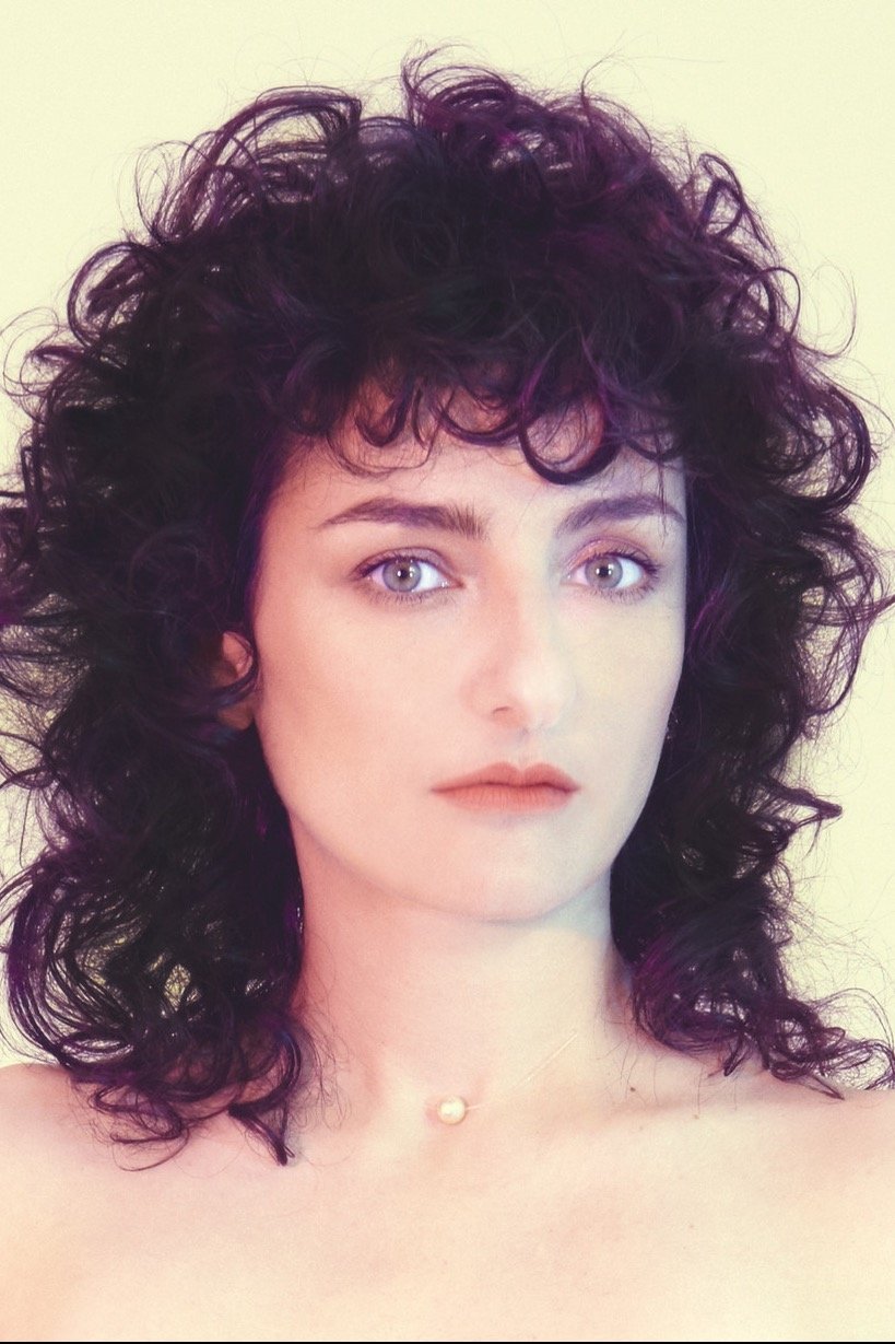 Фото Еліс Льюїс (Alice Lewis)