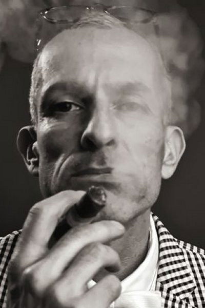 Фото  (Dror Kasinsky)