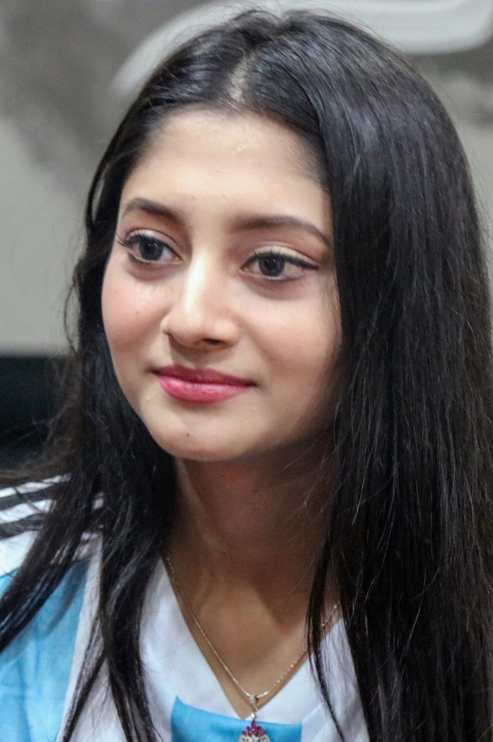 Фото  (Puja Cherry Roy)