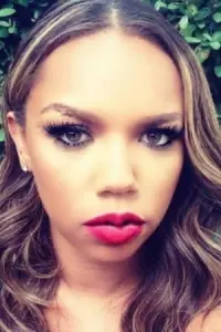 Фото Кілі Вільямс (Kiely Williams)