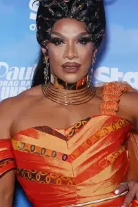 Фото  (Kween Kong)