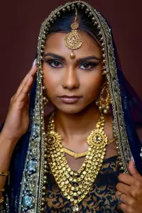 Фото  (Aswina Vinotharuban)