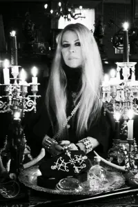 Фото  (Jinx Dawson)