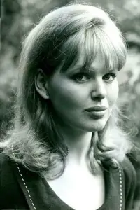 Фото  (Patricia Brake)