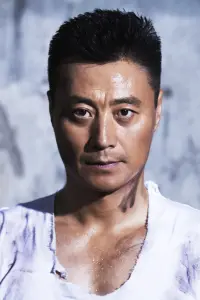Фото  (Ren Chengwei)