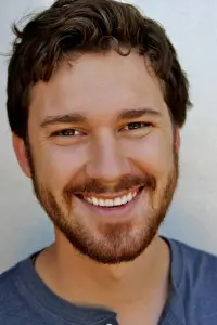 Фото  (Justin Dobies)