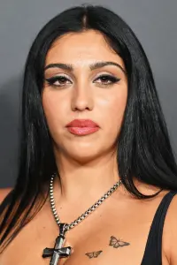 Фото  (Lourdes Leon) #293807