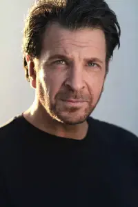 Фото  (Taylor Brooks)