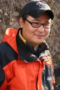 Фото  (Zhou Wei)