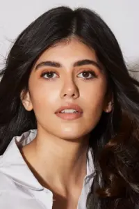 Фото Санджана Сангі (Sanjana Sanghi)