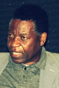 Фото  (Stephen Chigorimbo)