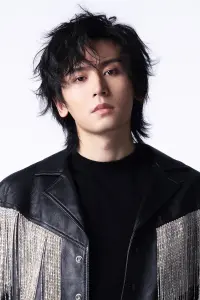 Фото  (Zhang Zhehan)