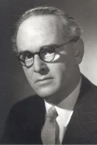 Фото  (Viktor Gertler)