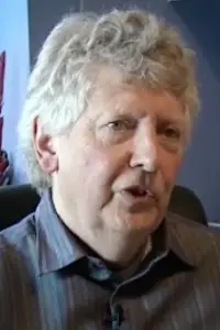 Фото  (Chris Welch)