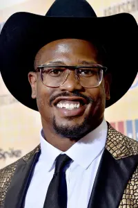 Фото  (Von Miller)