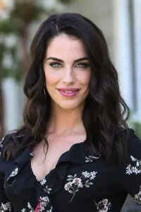 Фото Джессіка Лоундс (Jessica Lowndes)