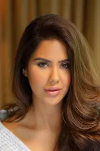 Фото Сонам Баджва (Sonam Bajwa)