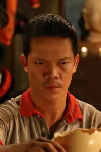 Фото  (Sỹ Toàn)