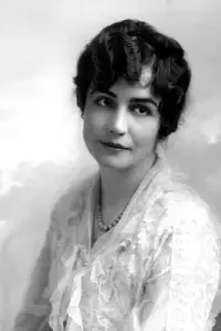 Фото  (Lois Weber)