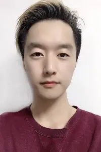 Фото 周子瑜 (周子瑜)