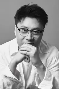 Фото  (Huang Heyu)