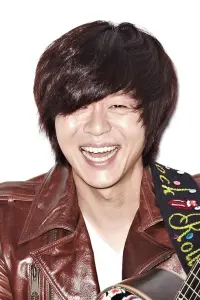 Фото  (Yoon Do-hyun)