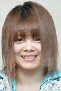 Фото Маю Іватані (Mayu Iwatani)