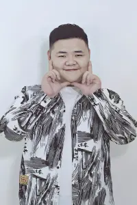 Фото  (李晓雨)