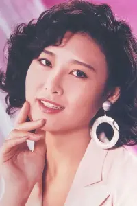 Фото Вероніка Іп Юк Хінг (Veronica Yip Yuk-Hing)