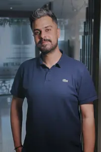 Фото  (Fares Badrieh)