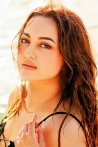Фото Сонакші Сінха (Sonakshi Sinha)