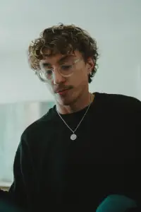 Фото  (Dylan Merrick) #349507