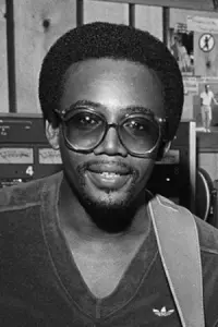 Фото  (Bernard Edwards)