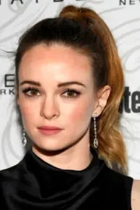Фото Даніель Панабейкер (Danielle Panabaker)