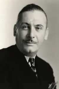 Фото  (Lew Cody)