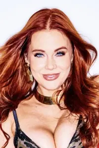 Фото Мейтленд Уорд (Maitland Ward)
