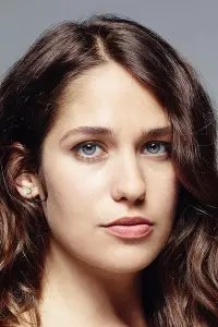 Фото Лола Кірк (Lola Kirke)