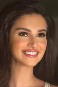 Фото Тара Сутарія (Tara Sutaria)