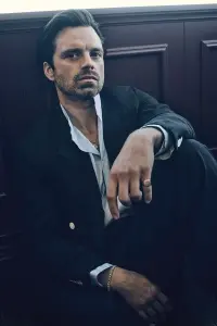 Фото Себастьян Стен (Sebastian Stan)