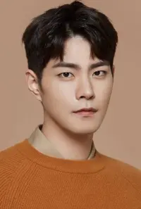 Фото  (Hong Jong-hyun)