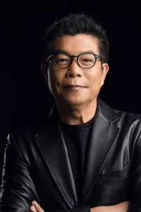 Фото Ван Чжунцзюнь (Wang Zhongjun)