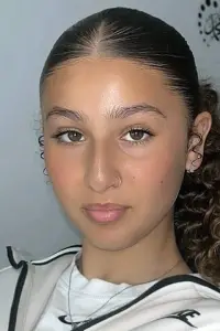 Фото  (Emma Boumali) #500191