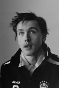 Фото Гарріс Дікінсон (Harris Dickinson) #327950