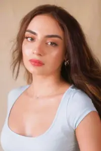 Фото  (Mehar Bano)