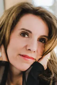 Фото  (Renée Beaulieu)